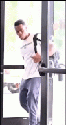 гифки-спортзал-Качки-дурачки-7403274.gif