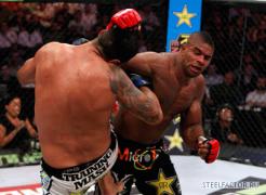 01_AOvereem_Werdum_04.jpg
