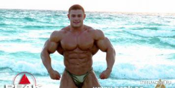 normal_Lesukov_Miami_35.jpg