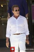 arnold-schwarzenegger-is-seen-after-having-lunch_5869804.jpg