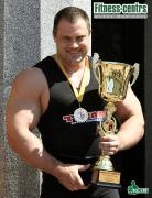 benchpress_champion_4996.jpg