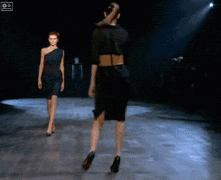 950070_orig_.gif