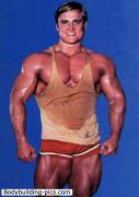 Tom_Platz_85.jpg