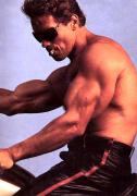 kinopoisk.ru-Arnold-Schwarzenegger-501651.jpg