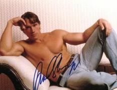 kinopoisk.ru-Arnold-Schwarzenegger-19000.jpg