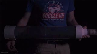 1466650141166013348.gif