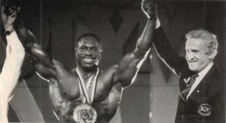 91MrOlympia50_2_.jpg