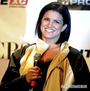 gina_carano_candids65.jpg