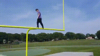 1467531454184128736.gif