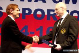 2008jorgeMEDAL1m.jpg
