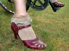 01. Women sock with sandal.jpg