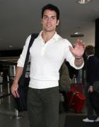 Henry+Cavill+Henry+Cavill+Arriving+Flight+wMbz-DAXNTul.jpg