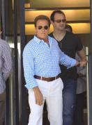 arnold-schwarzenegger-seen-leaving-barneys-new-york_5875822.jpg