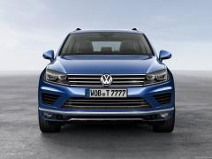 Volkswagen-Touareg_2015_1280x960_wallpaper_20.jpg