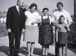arnold_family.jpg