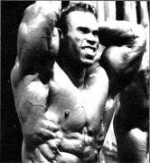 Kevin_Levrone_photo6.jpg