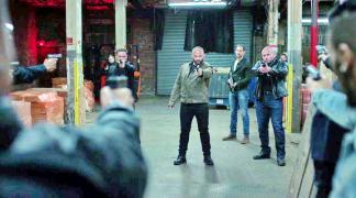 Power.S06E11.NF.WEB-DLRip.Rus.Eng.Amedia.RGzsRutracker.avi_snapshot_09.02.381.JPG