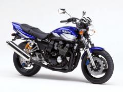 Yamaha_XJR_400_R.jpg