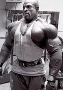 RonnieColeman_FLX_KevinHorton_796.jpg