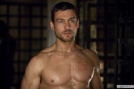kinopoisk_ru_Spartacus_3A_Blood_and_Sand_1470455.jpg