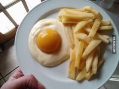 Йогурт, персик, и кусочки яблока.jpg