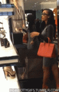tumblr_mz38k5yjJN1soxmd9o9_250.gif
