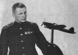 Сергей_Ильюшин,_1942_год.jpg