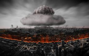 yadernyy_vzryv_atomic_bomb_gorod_2560x1600.jpg