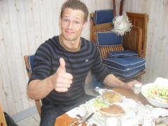 berkhan-thumbs-up.jpg