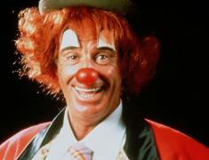 Бельмондо-клоун.jpg