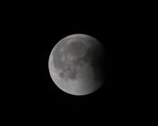 moon.jpg
