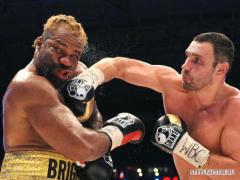 klitschko_briggs_18087105_mbqf_templateId_renderScaled_property_Bild_height_349.jpg