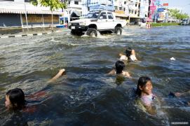 thailand_flood_1027_04.jpg