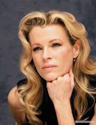 kim_basinger_01_preview.jpg