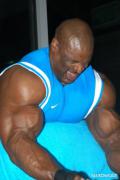 ronnie_coleman_2011_2.jpg
