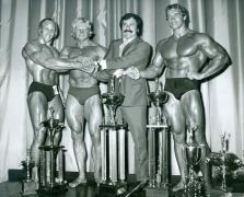 a-few-pics-of-arnold_3753.jpg