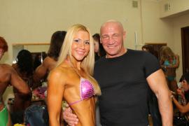 Я и АНЮТКА РУКА МАЛЕНЬКАЯ.JPG