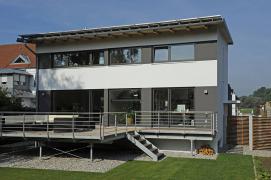 _SLD0124_Haus_Klein_Freising_Gartenstr_69.jpg