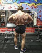 Олег Сакович_спина_001.jpg