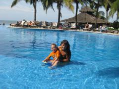 IMG_0556sm.jpg