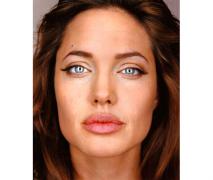 MS_Jolie_Angelina_2004.jpg