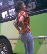 bus4x.jpg