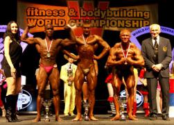 2011u174m1.jpg