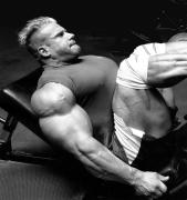 JayCutler-FLXDec2012-PavelYthjall-550.jpg