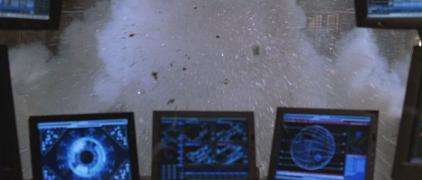 Lara.Croft.Tomb.Raider.2001.BDRip.Xvid.AC3.-HELLYWOOD(044392)14-12-19.JPG