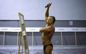 article-2509227-197A3CBF00000578-395_634x406.jpg
