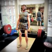 hugh_jackman_wolverine_deadlifting_workout_toe_shoes_fivefingers_leangains-1.jpg