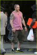 tom-hardy-grove-11.jpg