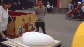 1479108481155285274.gif