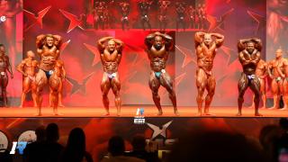 Prejudging Report EVLS Prag Pro _ Open Bodybuilding (4K) - YouTube - 17_57.jpg
